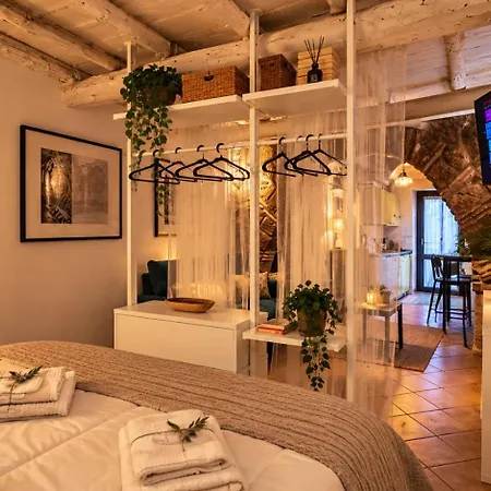 Centralissimo Loft Con Camino Romantico Apartment Nepi