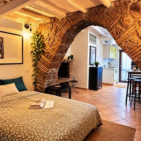 Centralissimo Loft Con Camino Romantico Apartment Nepi